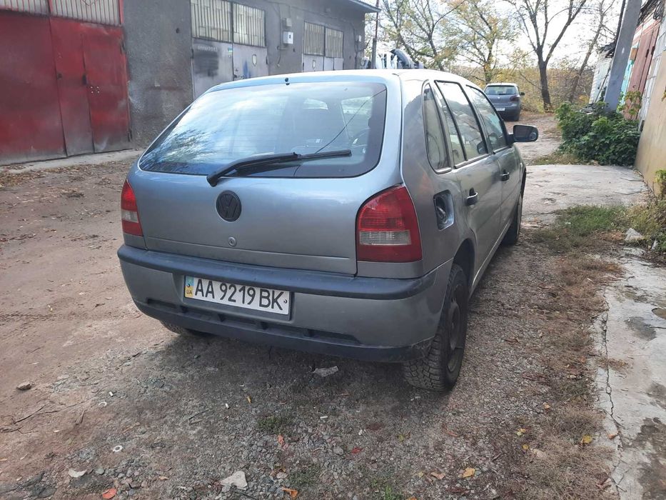 Продаю автомобіль . Вкладень не потребує