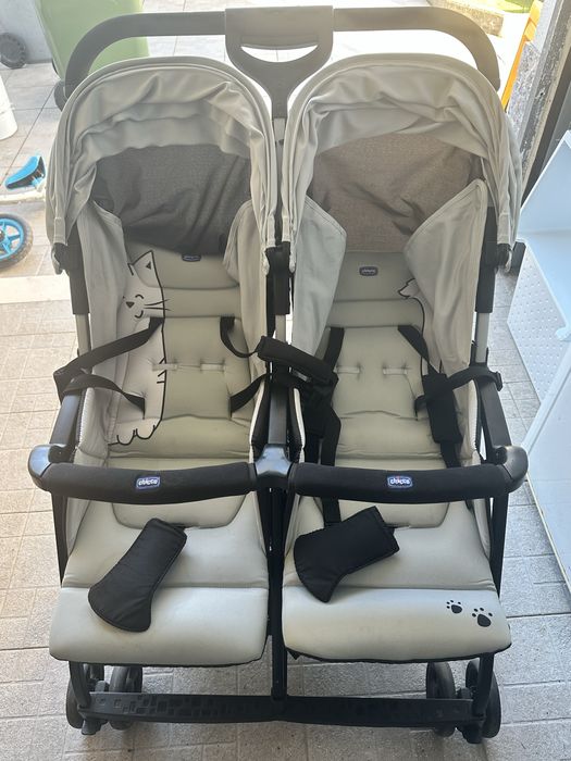 Vendo carrinho de gemeos Chicco