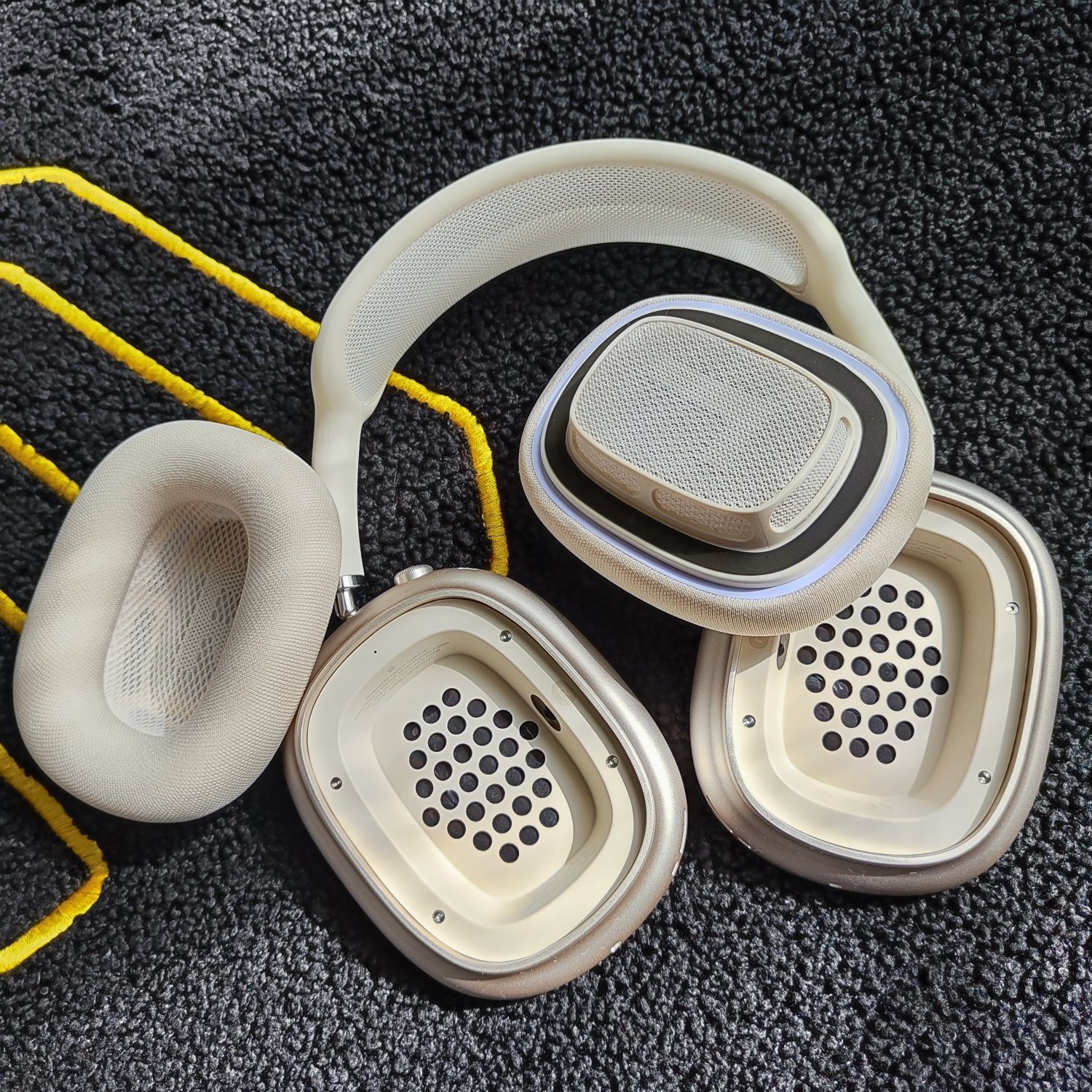 Apple AirPods Max A3184  (2-ге покоління)