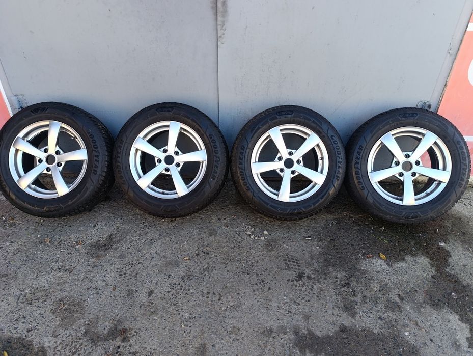 Продам комплект дисков с резиной