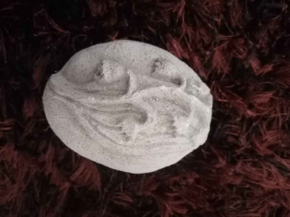 Pedras esculpidas de decoração muito bonitas