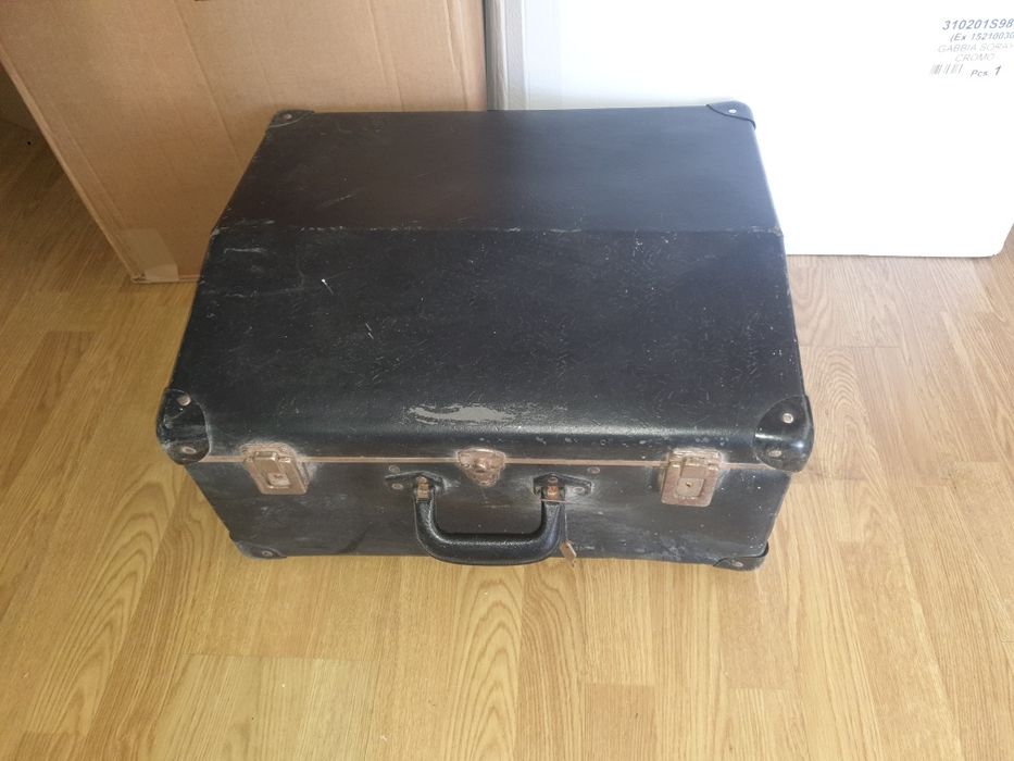 Mala de viagem antiga