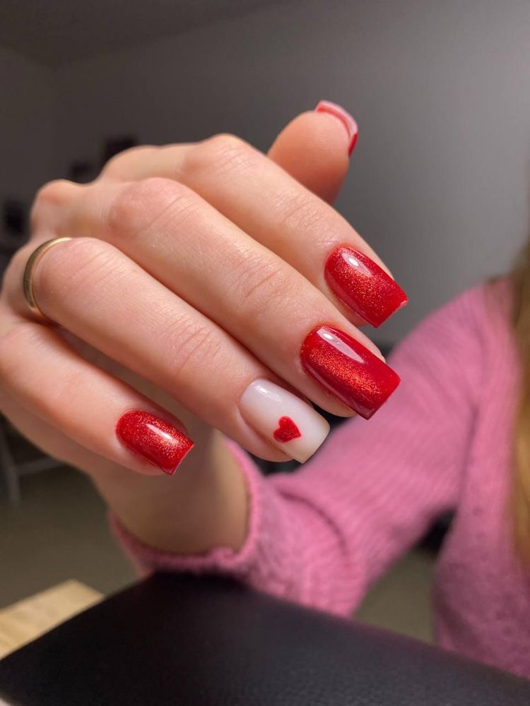 Manicure Idealny pod same skórki 79 zł !