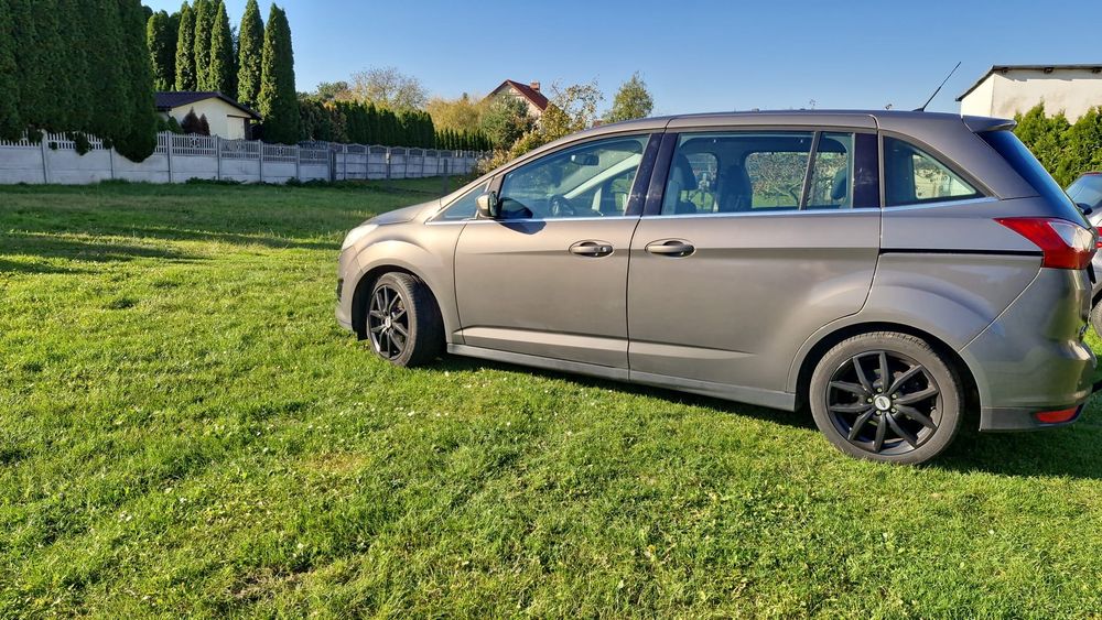 Ford Grand C-Max Titanium 2.0 TDCi 163 KM