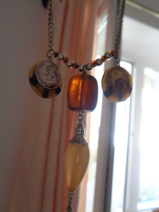 намисто штучн бурштин янтар нове 54см двустороннє