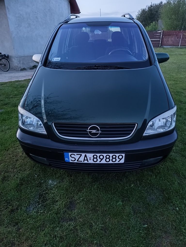 Opel Zafira A 2000 rok