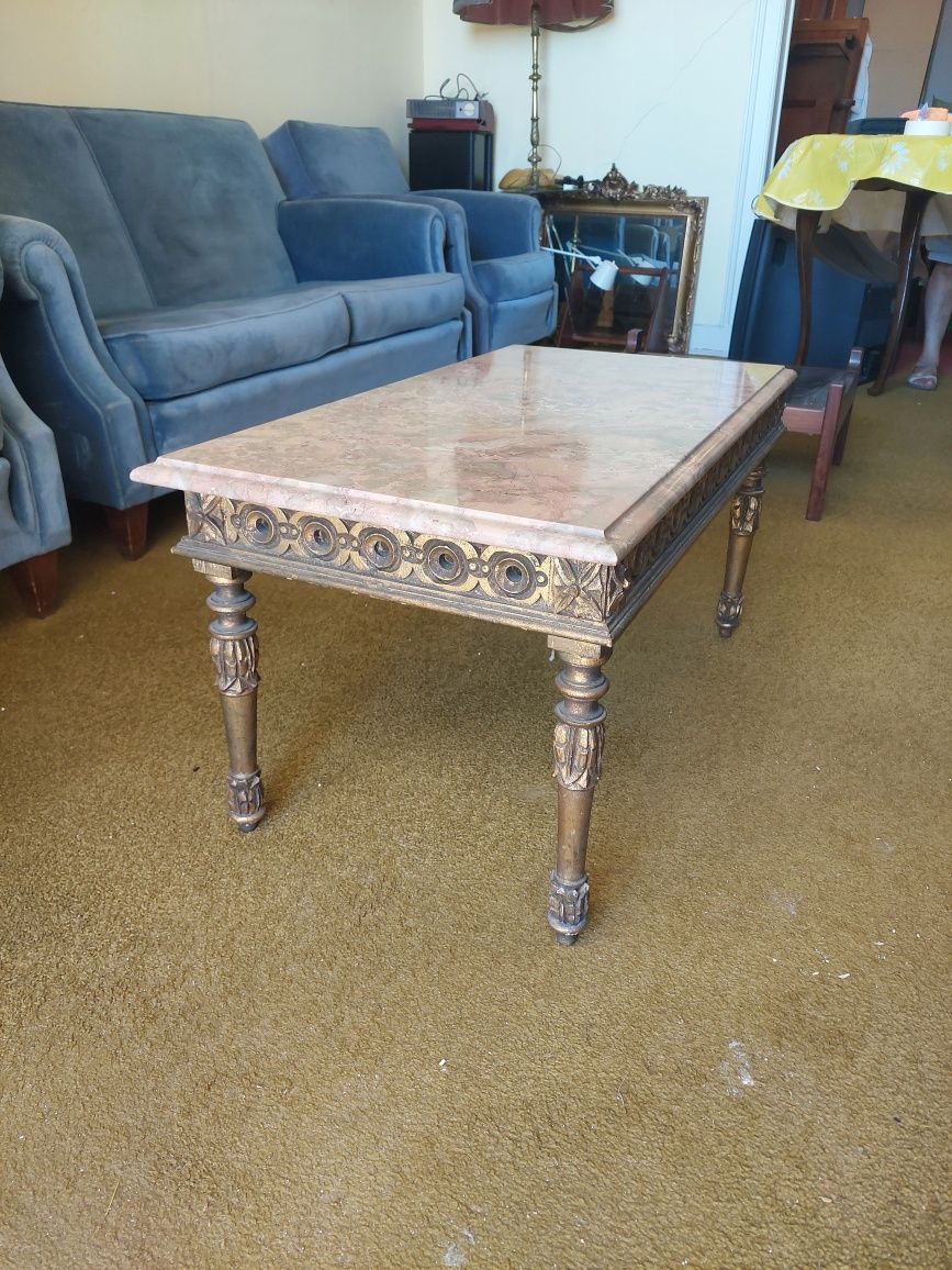 Mesa de centro antiga