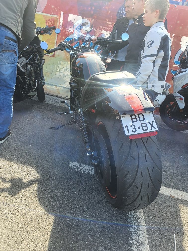 Harley-Davidson V-rod  Night Rod special