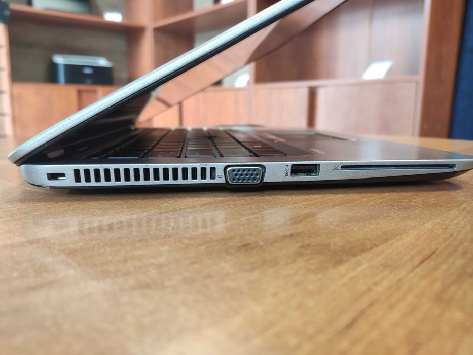 HP 820 G3 i5 4x2,5GHz 8GB SSD 256GB FHD 12,5" W11 mały poręczny