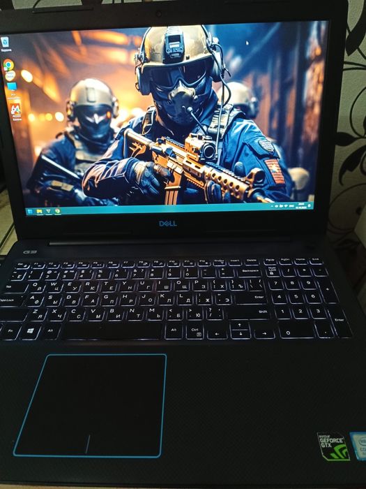 Dell G3 3579/i5-8300H/GTX 1050Ti/16GB/SSD+HDD/IPS/Игровой ноутбук ігри