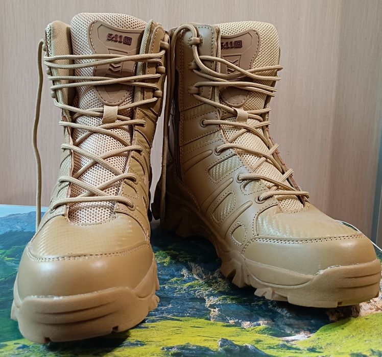 Нові тактичні берці