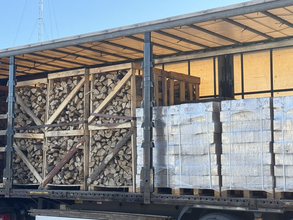 Продаж брикетів та пелетів