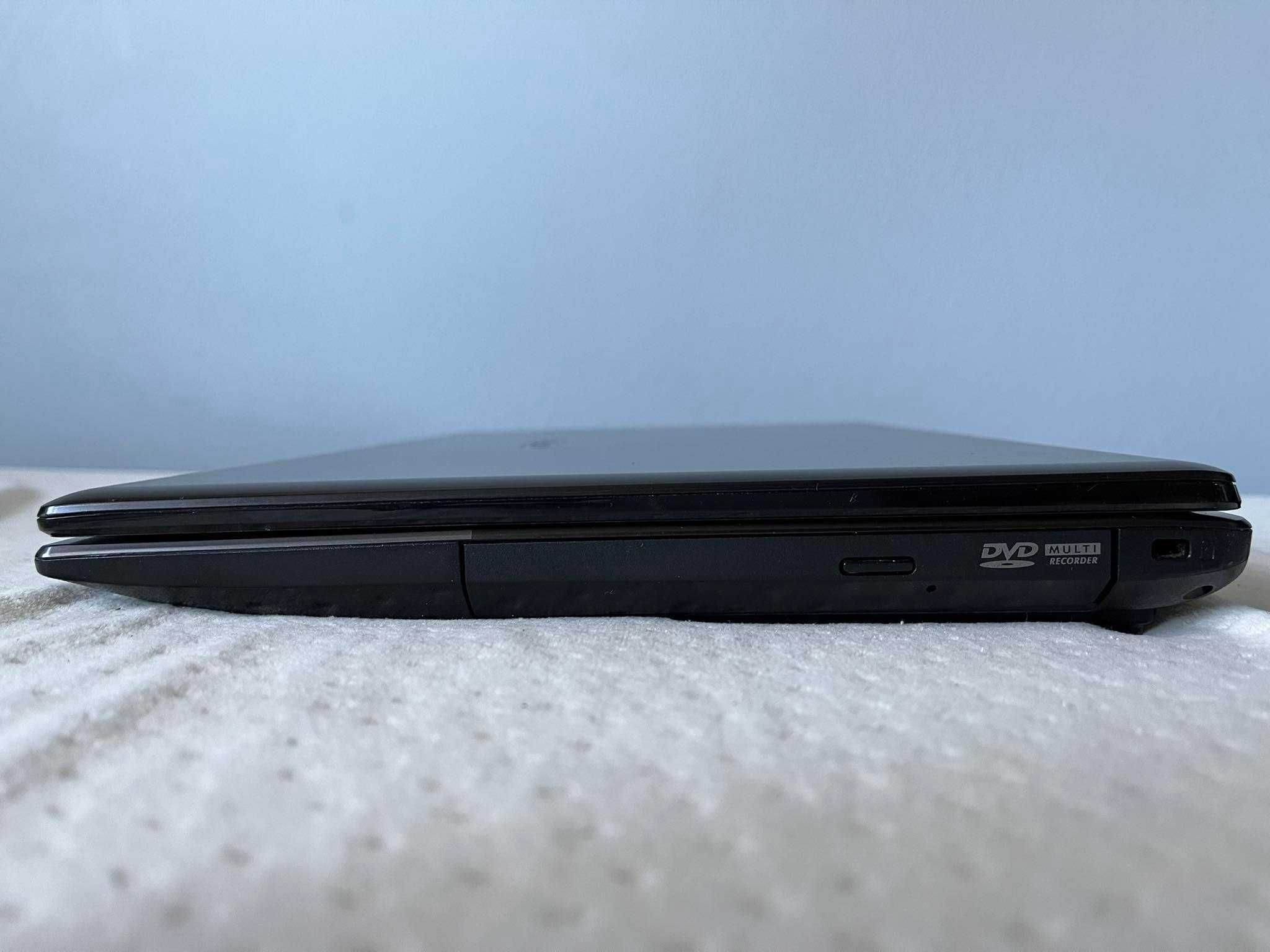 Laptop Asus R503V