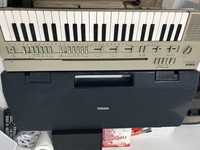 Синтезатор Yamaha PortaSound  PC-100 з футляром