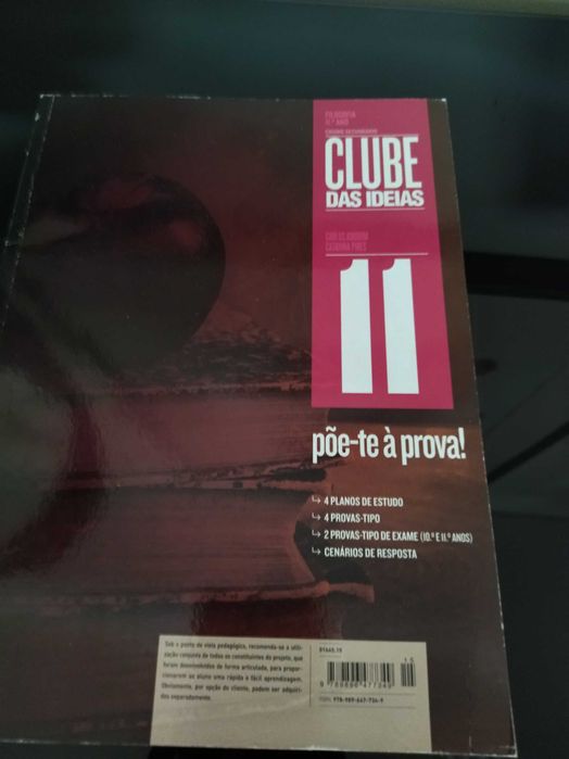 Caderno de atividades de Filosofia e Alemão do 11º Ano