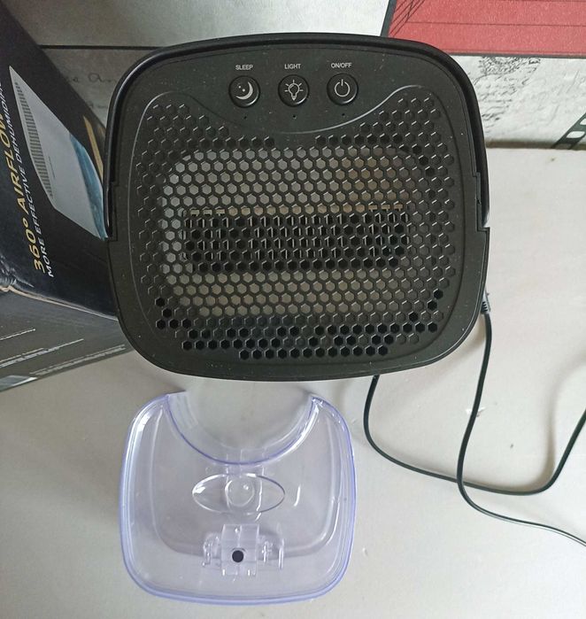 Осушувач повітря Dehumidifier H2102 чорний поглинач вологи