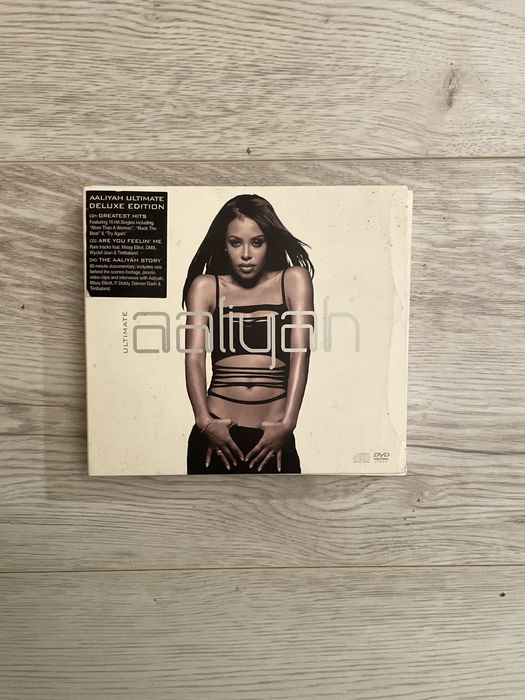 Aaliyah Ultimate CD