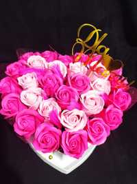 Flowerbox róże mydlane Serce duże Dzień Matki