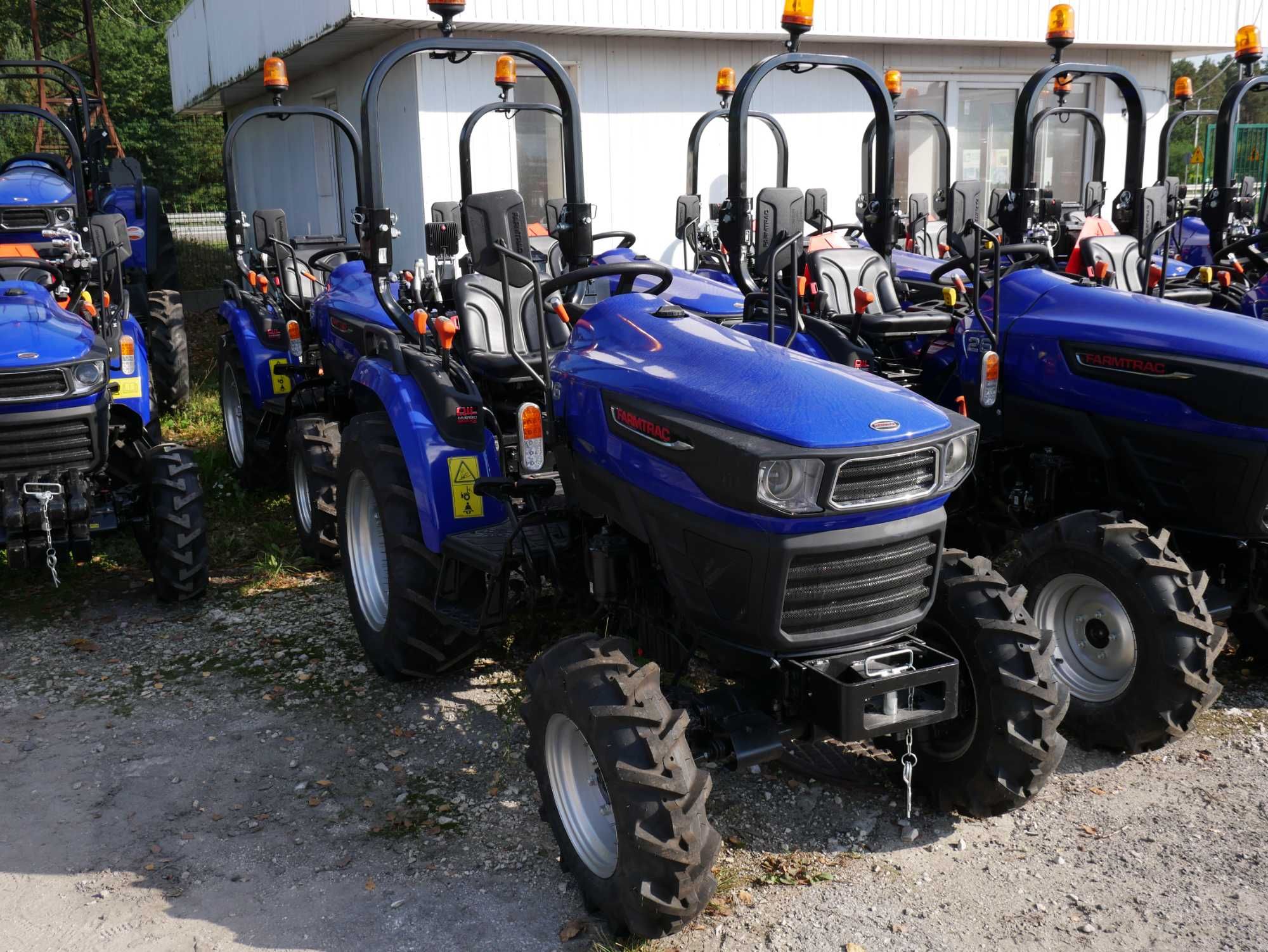 Farmtrac 26 KM Traktorek Ogrodniczy Napęd 4WD Nowy Kubota