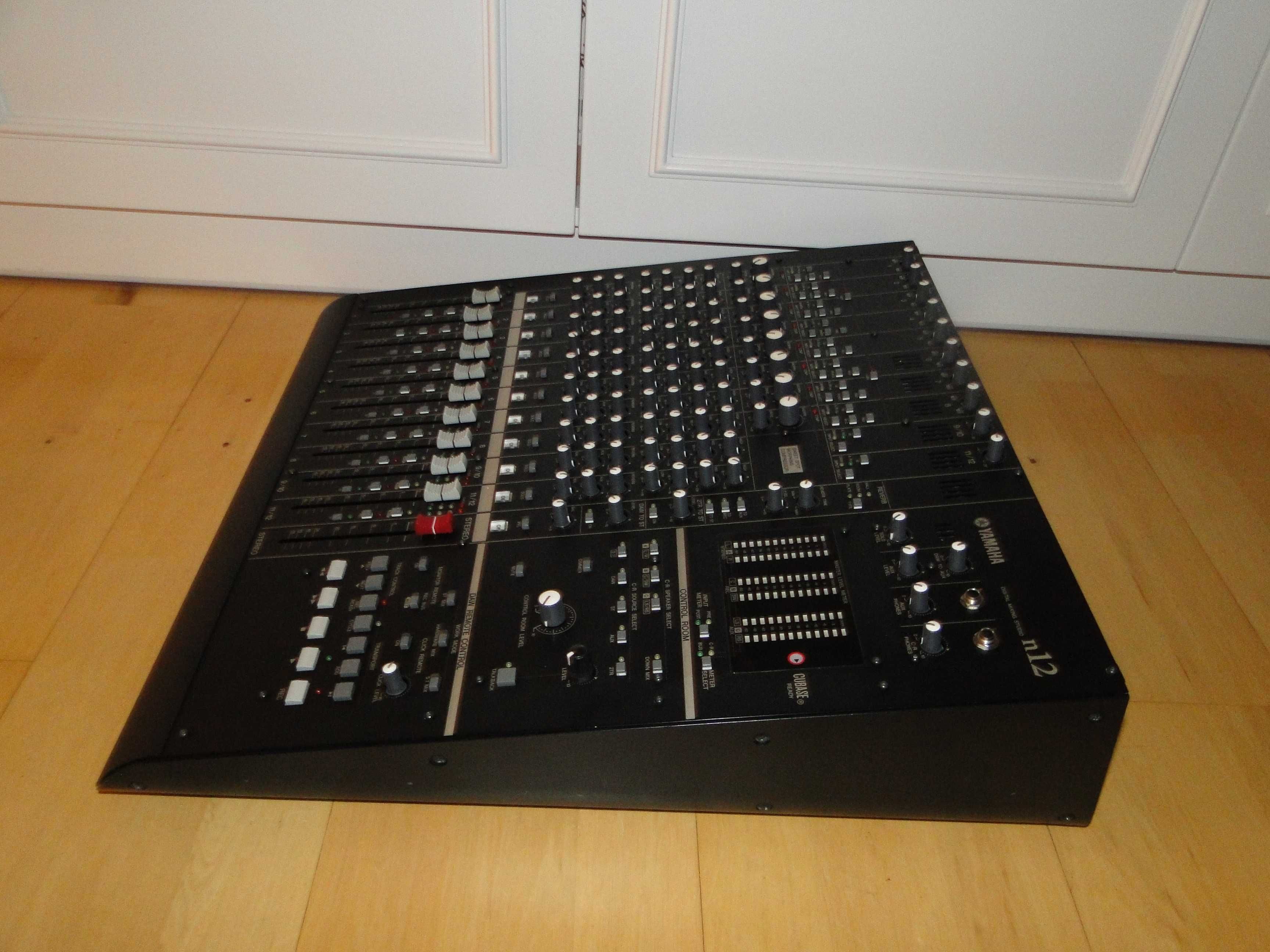 Zawodowy Mikser Cyfrowo Analogowy YAMAHA N12.Mega Okazja.Super Dźwięk
