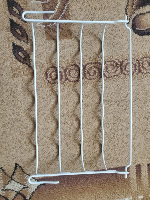 Полиця холодильника  для бутилок