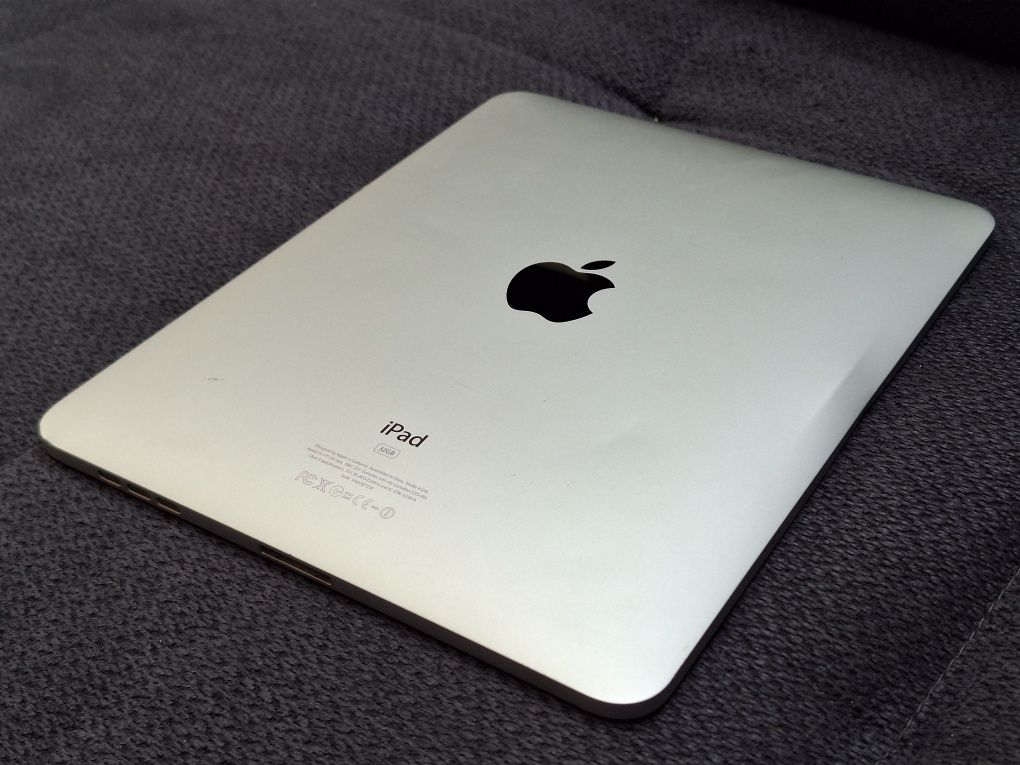 iPad 32GB ApplevModel A1219