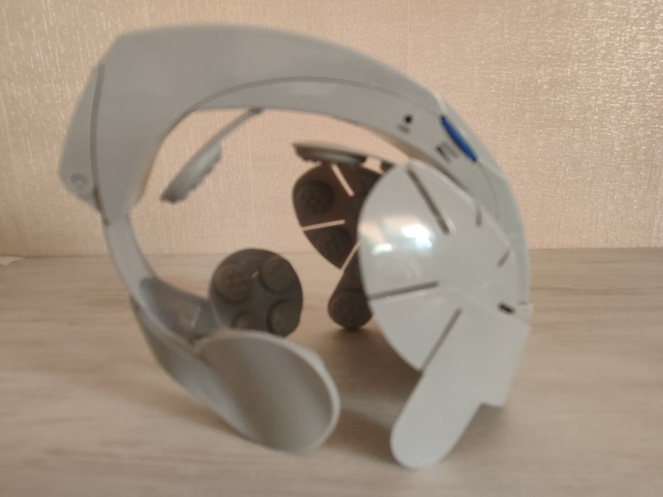 Масажний шлем для голови Easy-Brain Massager LY-617E