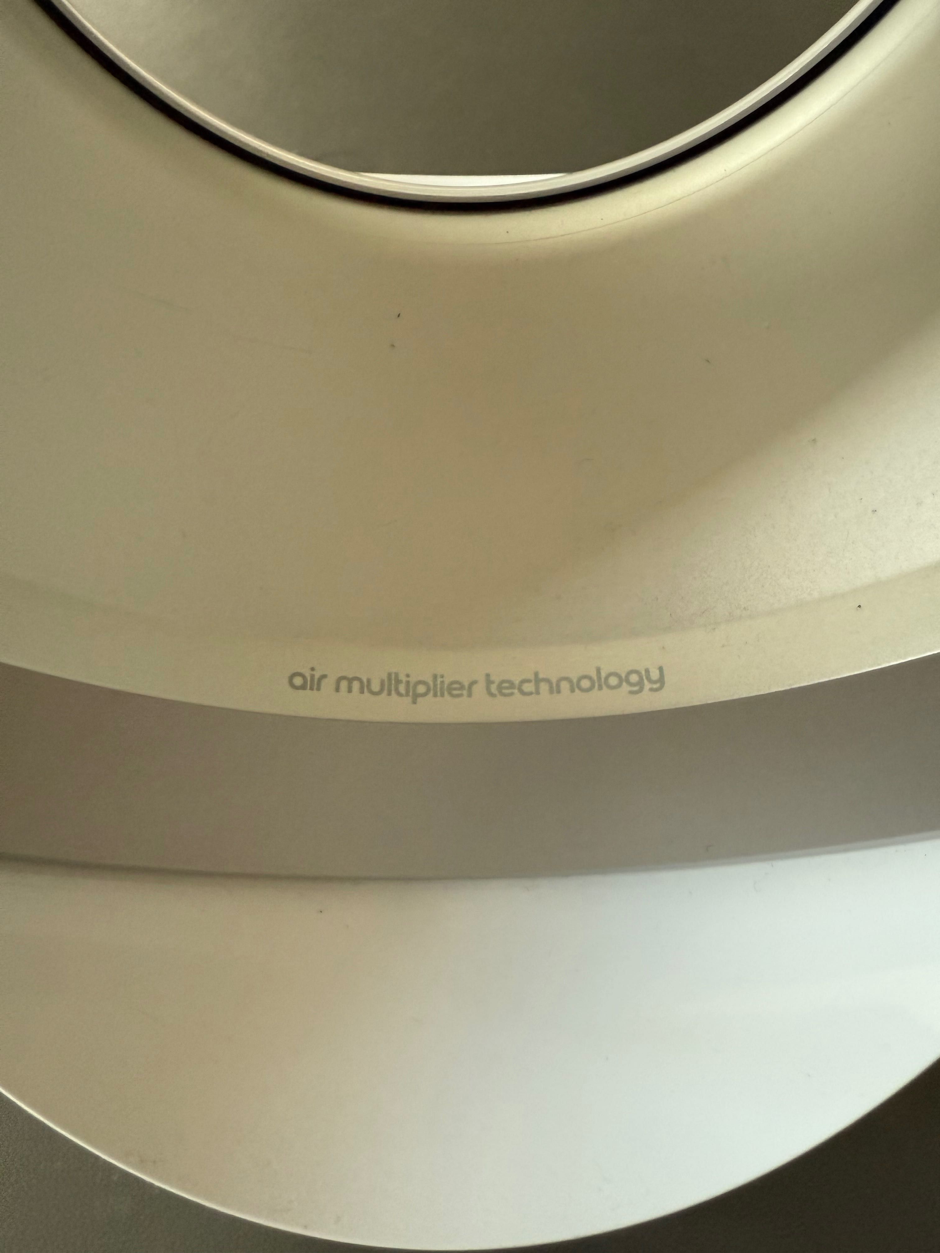 Dyson oczyszczacz powietrza (bez funkcji grzania)— filtr ~400 zł