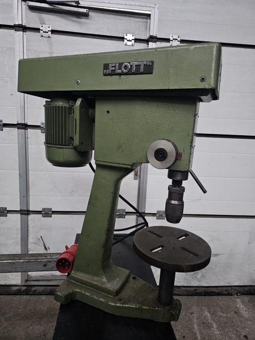 Wiertarka stołowa Flott TB10 uchwyt samozaciskowy Rohm