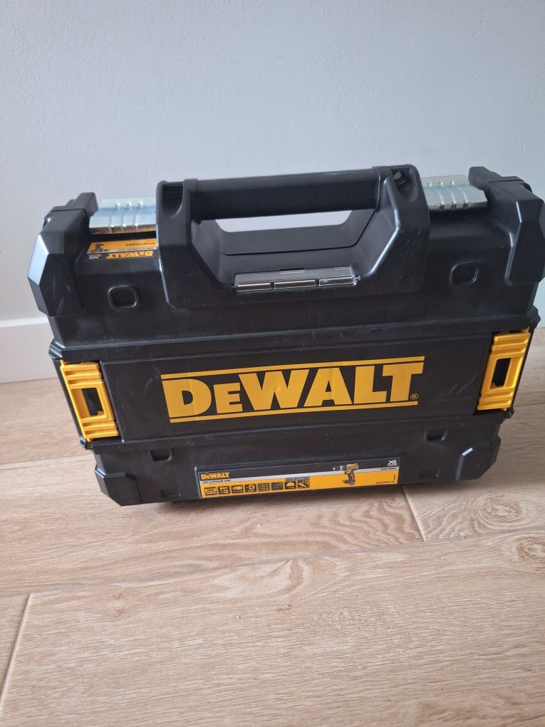 Wiertarko-wkretarka z udarem Dewalt DCD709 NOWY
