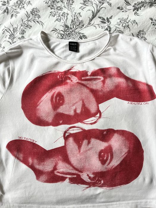 Graphic tee crop top z nadrukiem y2k 2000s 90s 42 XL