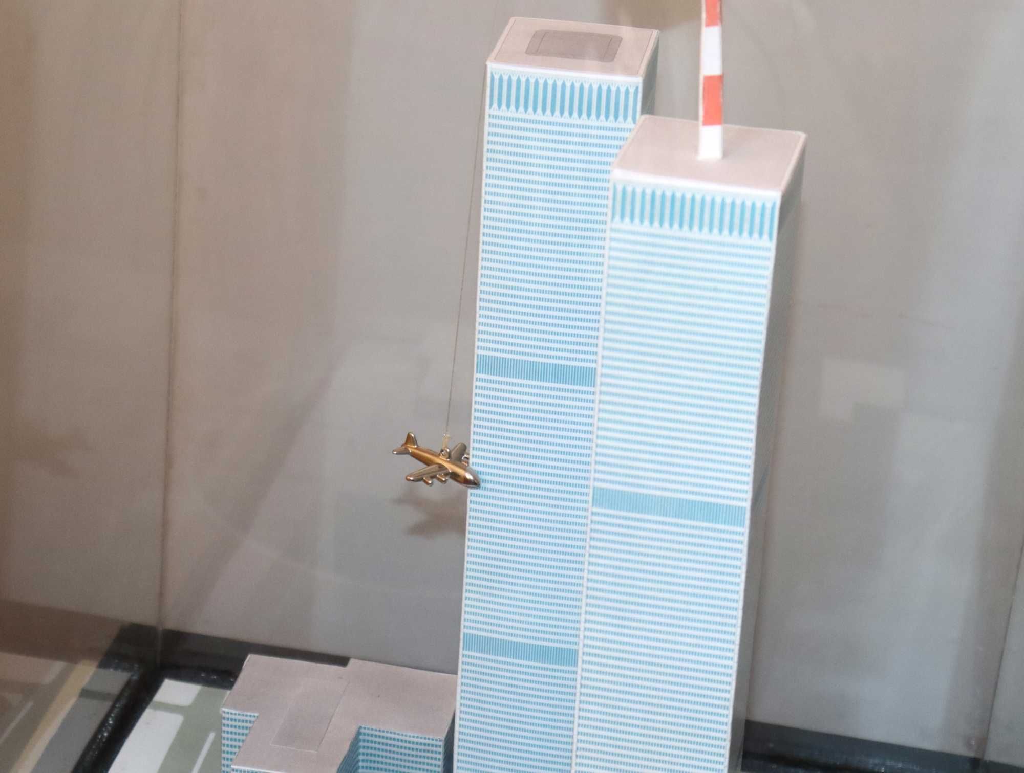 WORLD TRADE CENTER gablota wieże WTC model Ameryka Modelik