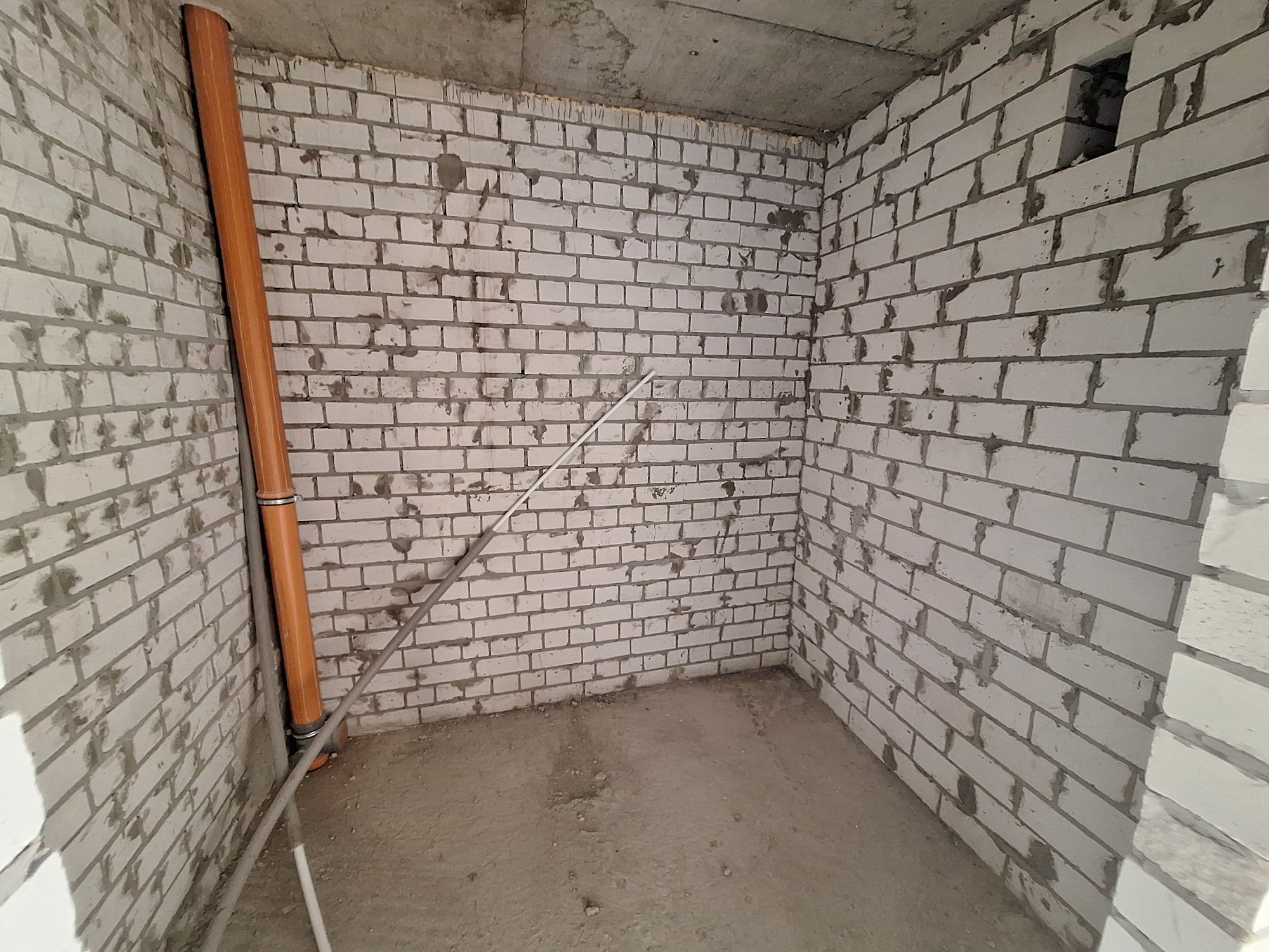 Новая 2х ком.квартира в новом доме 57кв (і1