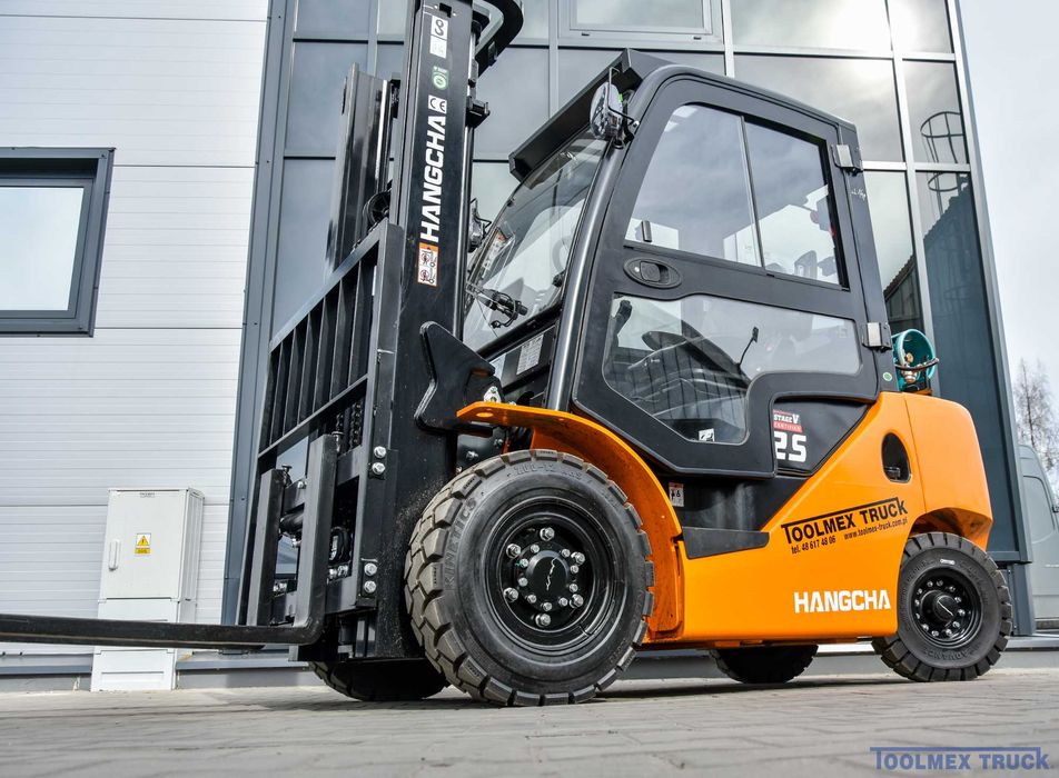 Wózek Widłowy LPG Hangcha CPYD25 z kabiną