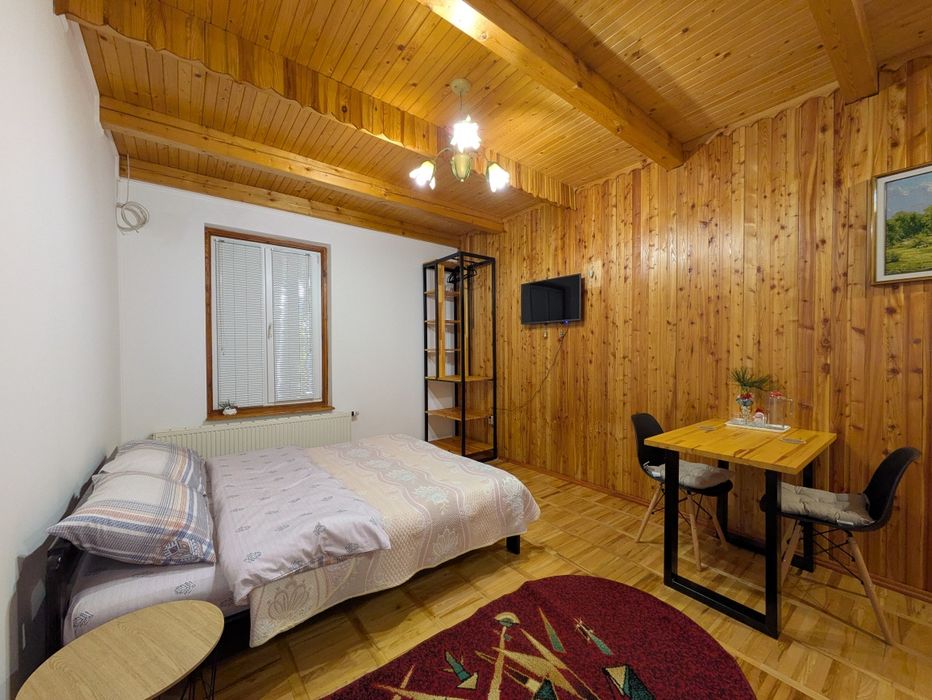 Будинок Славське "Солодка мить", Без господарів, Центр