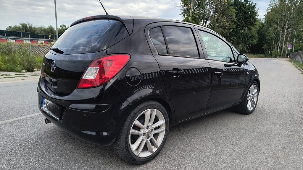 Opel Corsa D 1.2 lpg