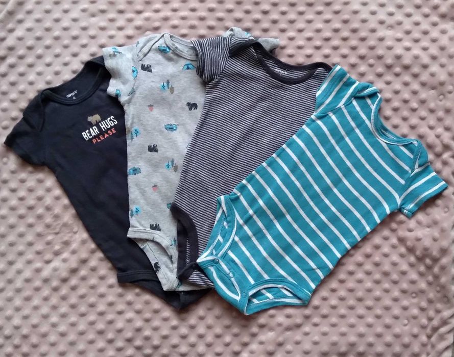 Боді Carter's на 6 місяців