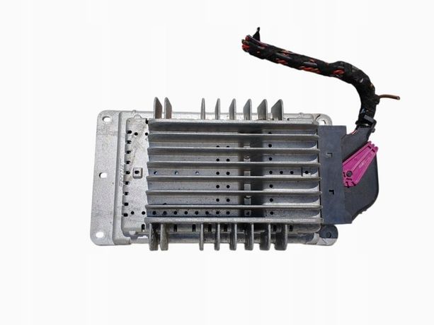 WZMACNIACZ RADIA CAR AUDIO BOSE AUDI A3 8P 8P7035223A