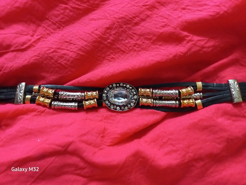 Шкіряний жіночий ремінь