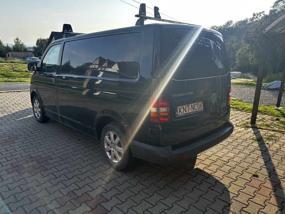 Volkswagen Transporter T5 1.9TDI 2004
