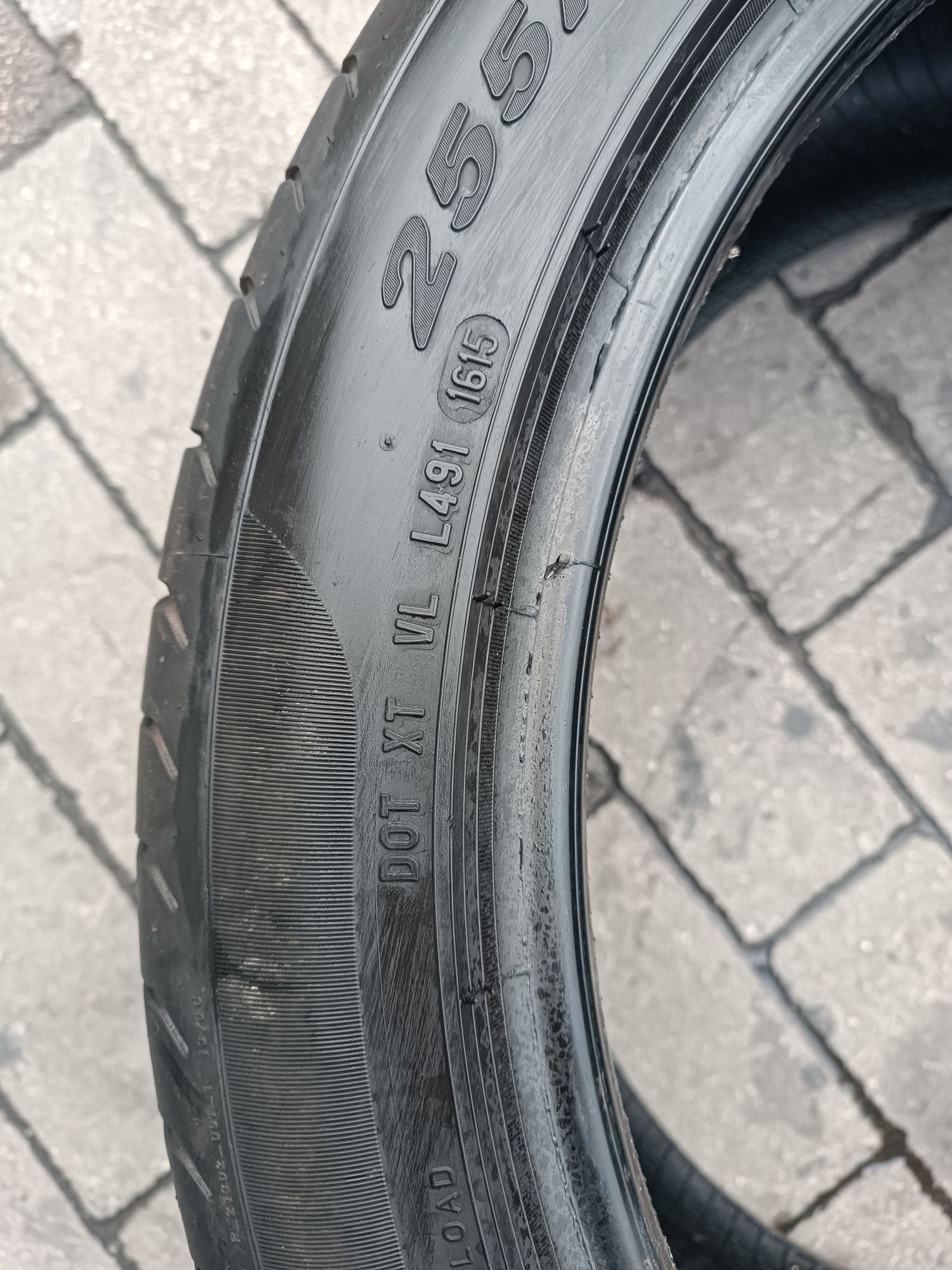 255/40ZR19 Pirelli P Zero TM 255/40R19