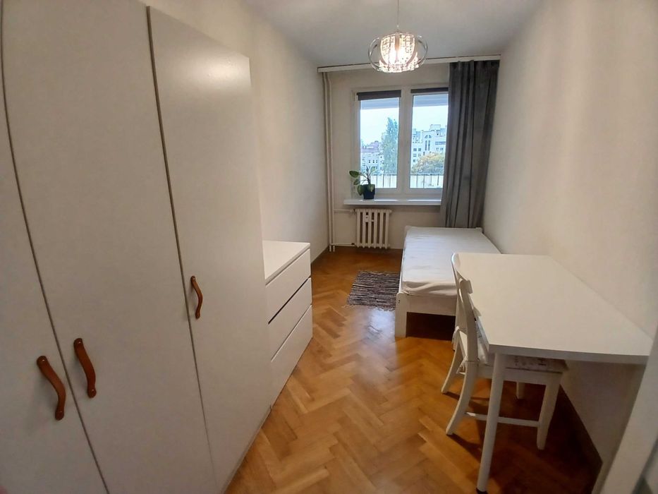 Wynajmę pokój do końca czerwca osobie młodej/ studiującej