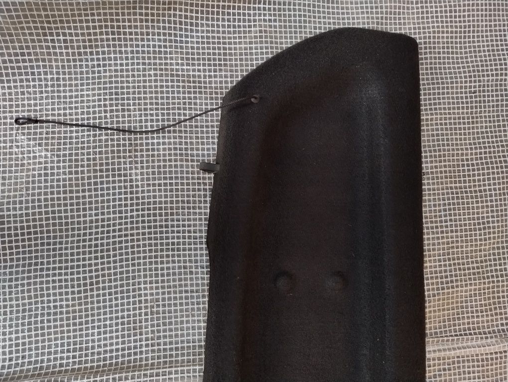 Półka bagażnika Toyota Aygo 1 I czarna wysyłka