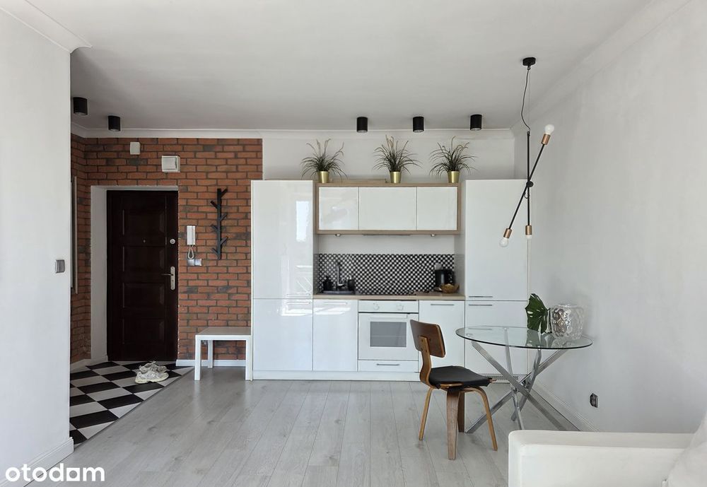 2-pokojowe mieszkanie, Nowolipki