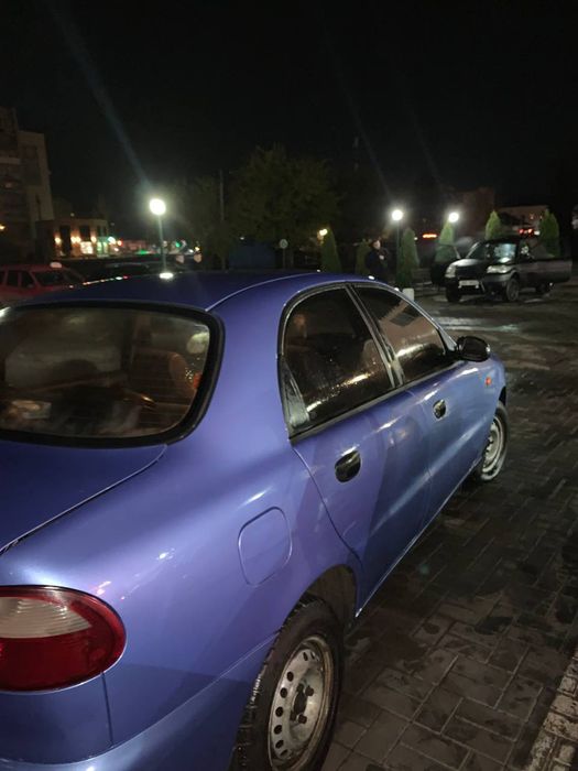 Продам машину sens 1.3