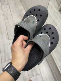 CROCS Kids J3 акула сабо для хлопчика