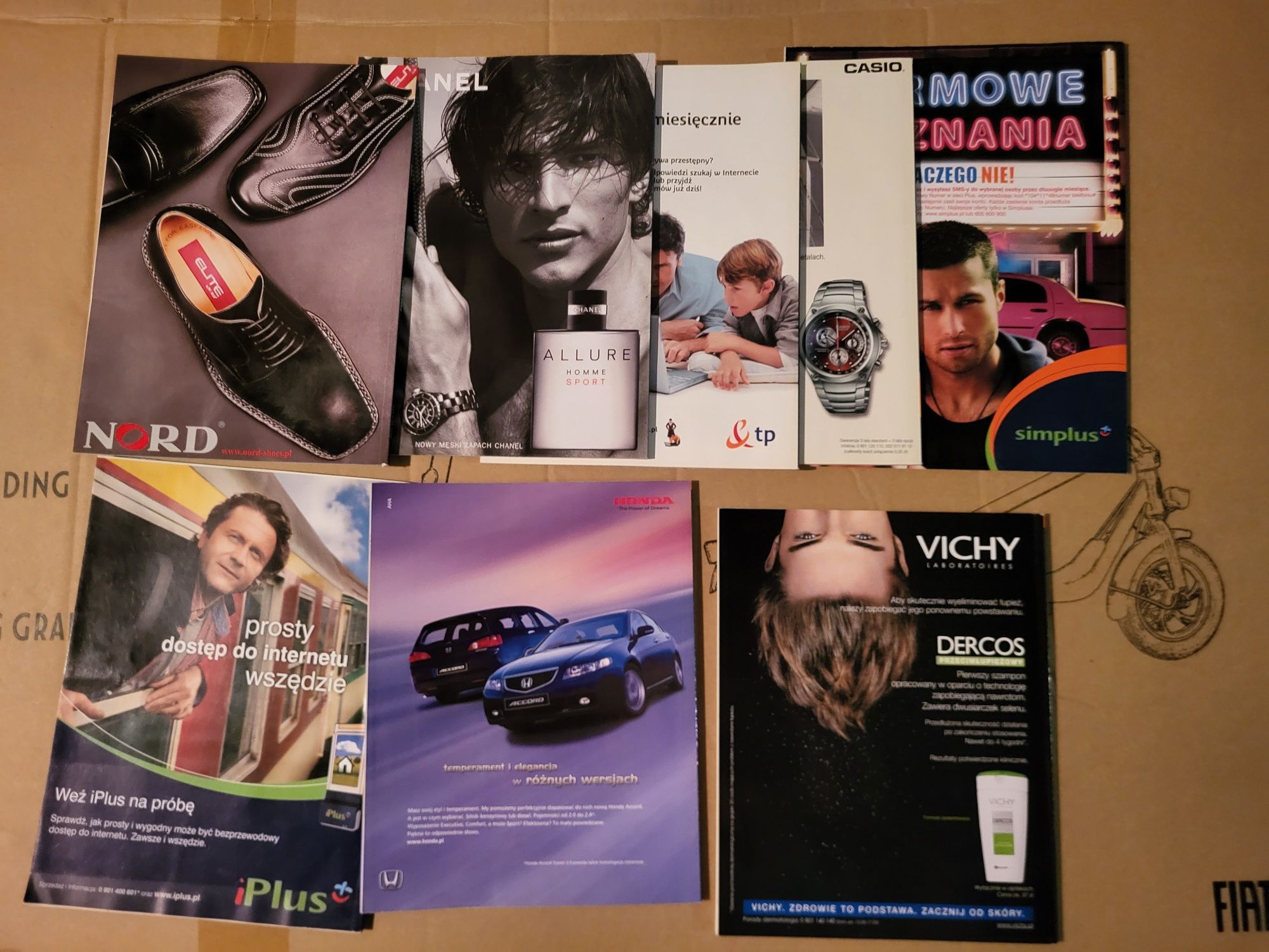8 magazynów LOGO lata 2000