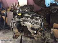 Motor + caixa de velocidades Chrysler Voyager/Grand Voyager 2.5 CRD