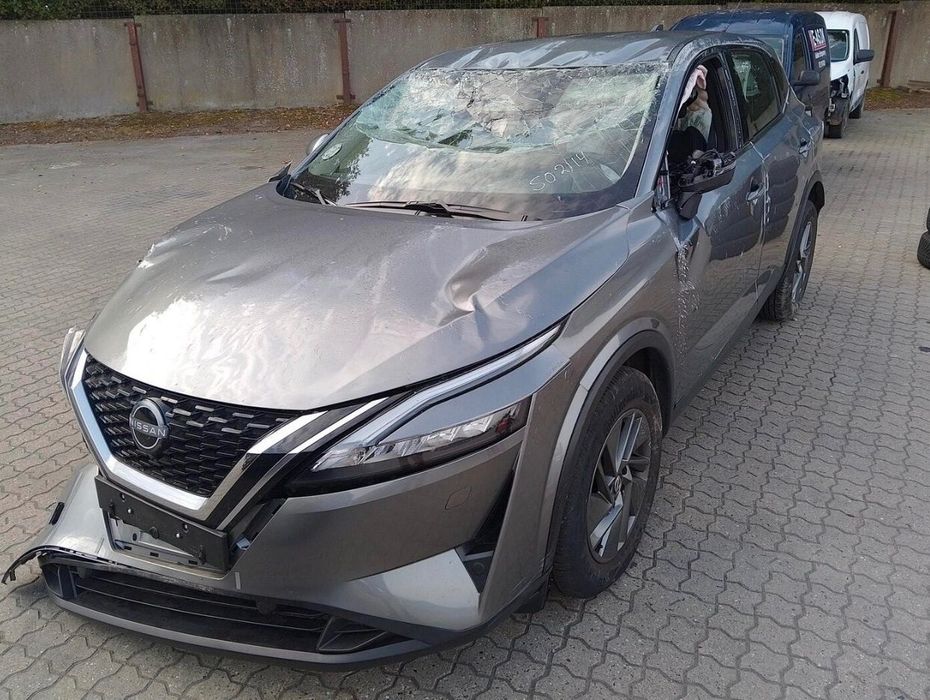 Nissan Qashqai 16.000klm Automat Uszkodzony