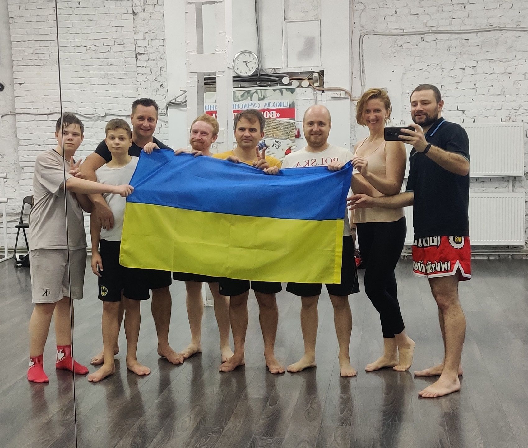 Тайський бокс кікбоксинг К1 тренування тренер зал muay thai